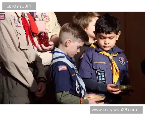 马内与20岁妻子相差13岁她夺冠后首次亮相回忆学生时代相识经历 马内与20岁妻子相差13岁她夺冠后首次亮相回忆学生时代相识经历