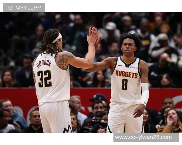 掘金主帅赞沃特森表现出色积极掩护与冲击篮筐令人印象深刻