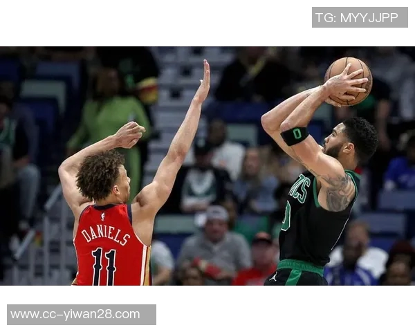 绿军能否逆转颓势终结三连败布朗怀特普理查德米诺特科塔携手出战鹈鹕